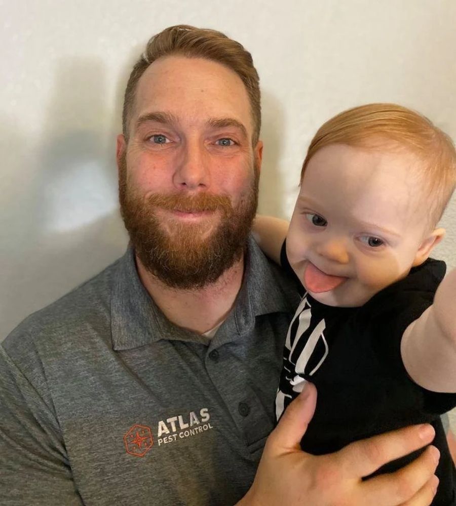 Owner of Atlas Pest Control serving Las Vegas and Henderson, NV